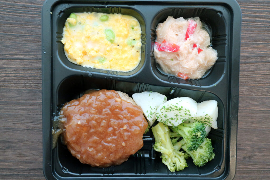 食のそよ風_kanau_ハンバーグ本格シャリアピンソース