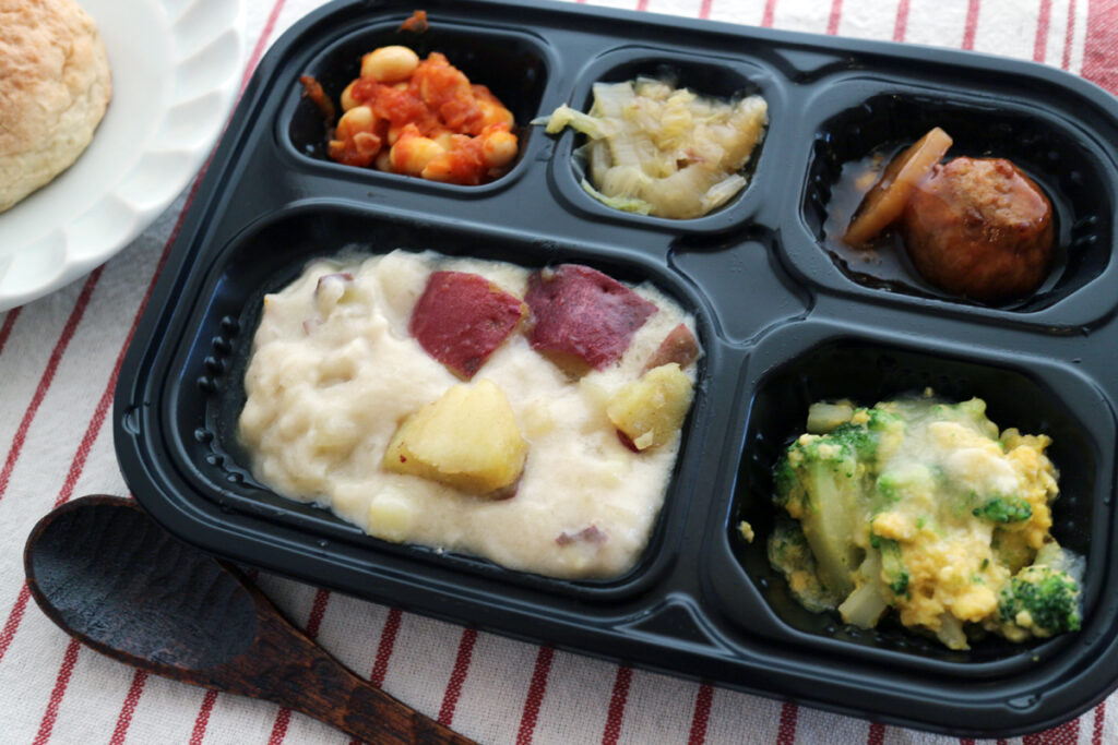 ワタミの宅食ダイレクト「いつでも五菜」さつまいものシチュー