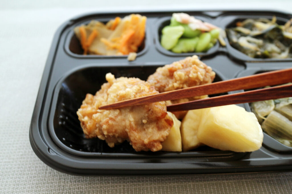 ワタミの宅食ダイレクト「いつでも五菜」鶏のから揚げ